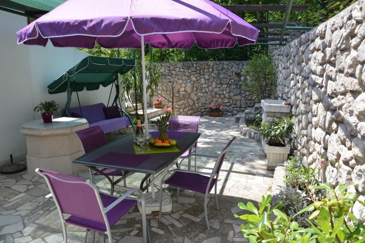 Apartment Zelena Oaza Lovran Exterior foto